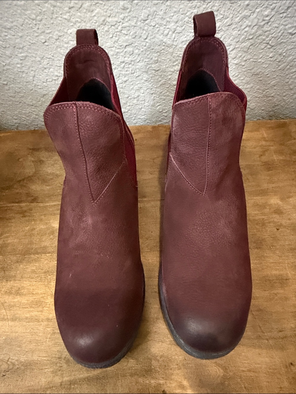 Miz Mooz women’s Chelsea Boot - Burgundy size 38 7.5/8 - Picture 2 of 6